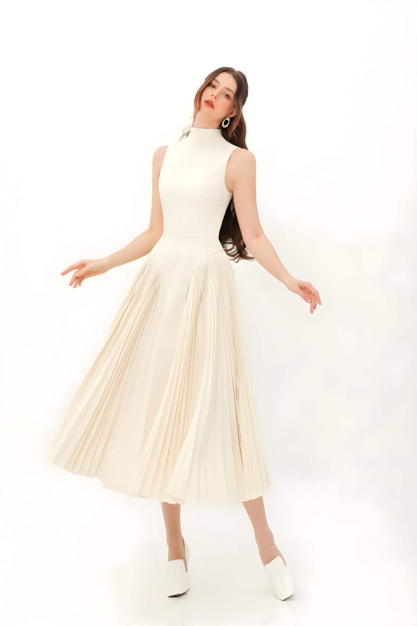 French Style Summer Dress with Pleated Design and Sleeveless Collar retro style long solid color