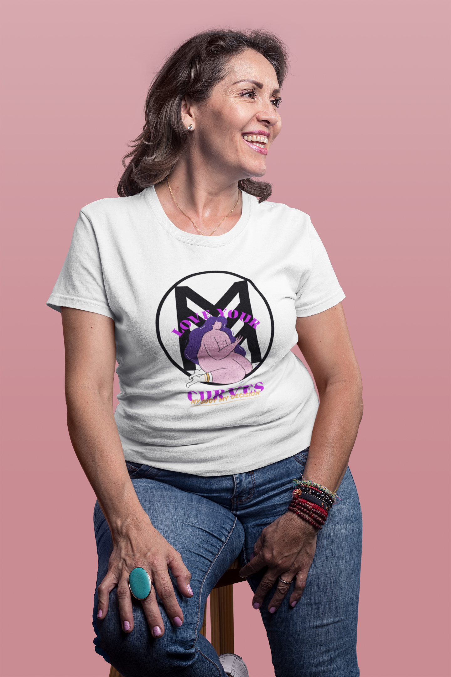 Love You Curves: Empowerment Tee for Confident Women - Empowerment in Fashion: Unique Tee