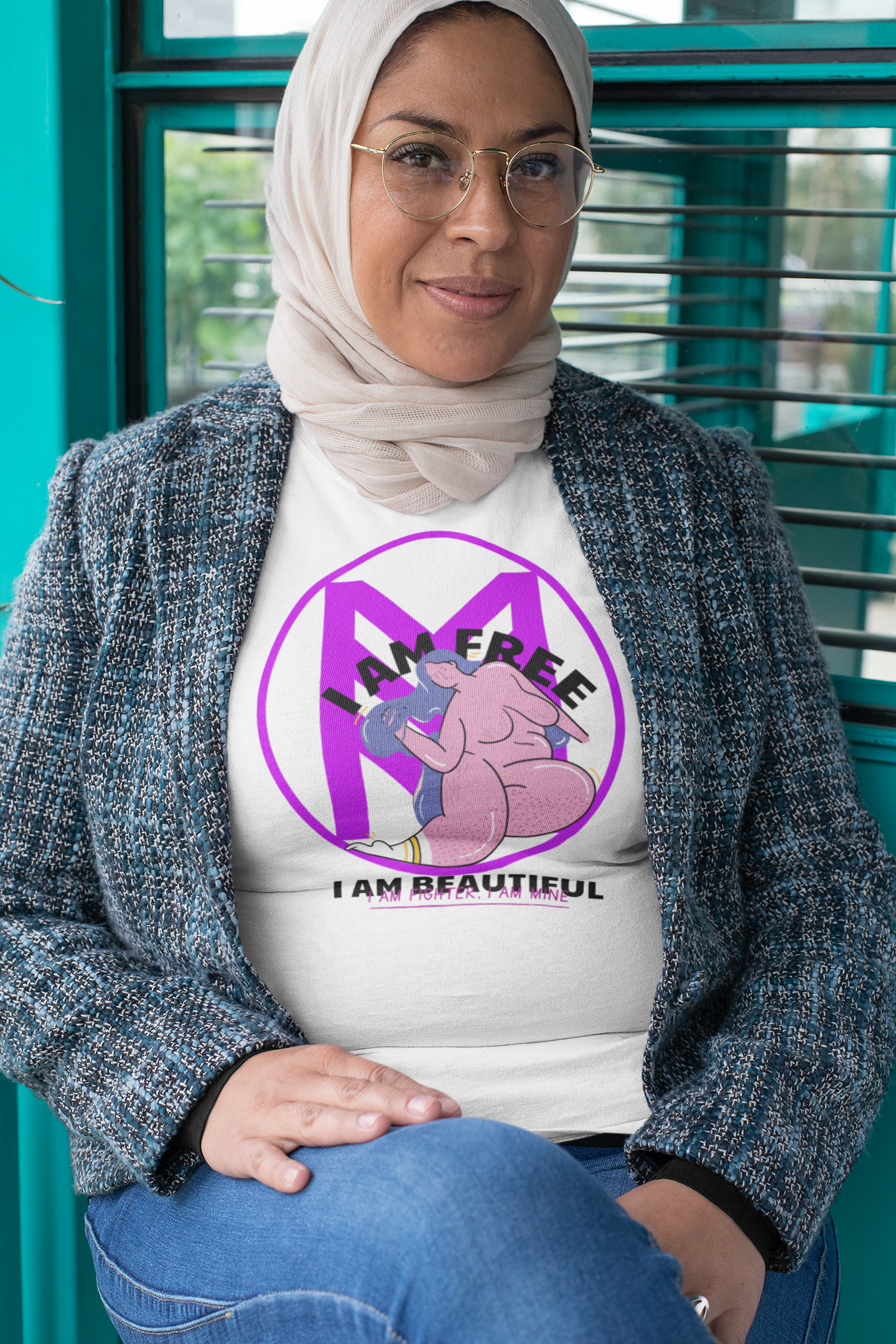 I Am Free & Beautiful: Empowerment Tee for Fearless Women Women's Fully Print T-Shirt